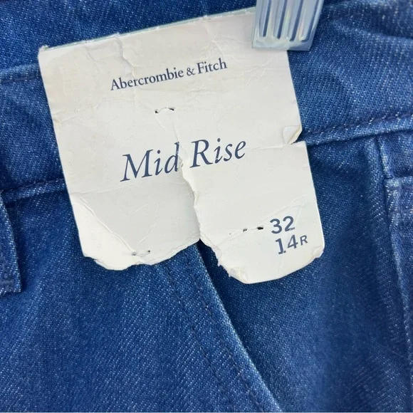 NWT ABERCROMBIE & FITCH mid rise 90s Relaxed JEANS - Picture 10 of 12